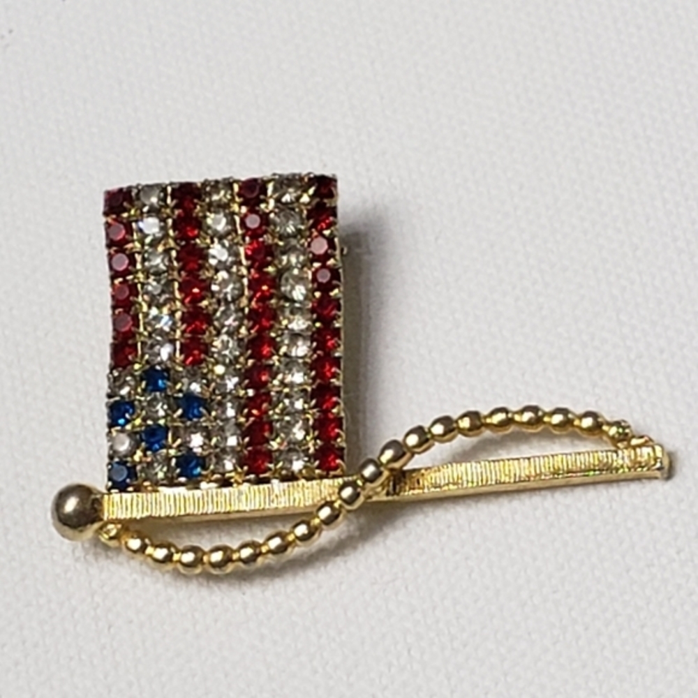Patriotic Rhinestone Flag Pin - Picture 10 of 10